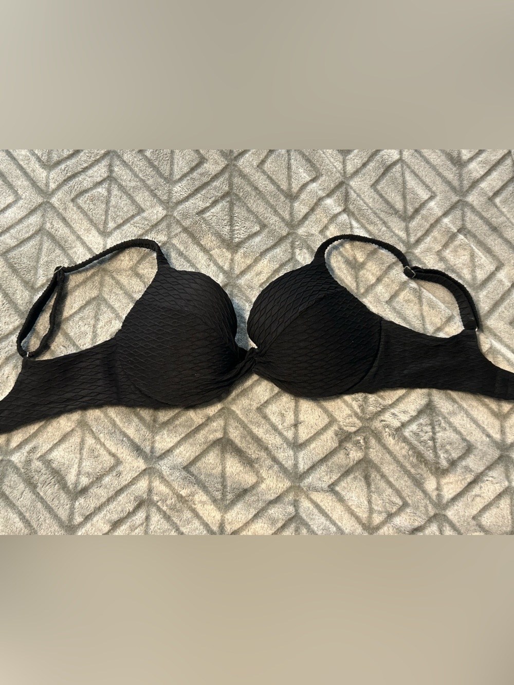 VS SWIM BlackTextured Push-Up Swim Top 34D